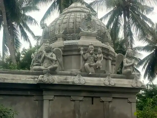 Arulmigu Lakshiminarayanaperumal Temple, Venmaniyathur - 605301 அருள்மிகு லட்சுமிநாராயணப்பெருமாள் திருக்கோயில், Venmaniyathur - 605301, Viluppuram - Ancient Temple Architecture and History Image 2