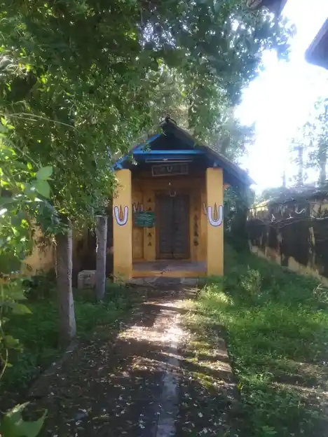 Arulmigu Lakshmi Iyakerishwarar Temple, Arakkonam Main Road, Kooram - 631502