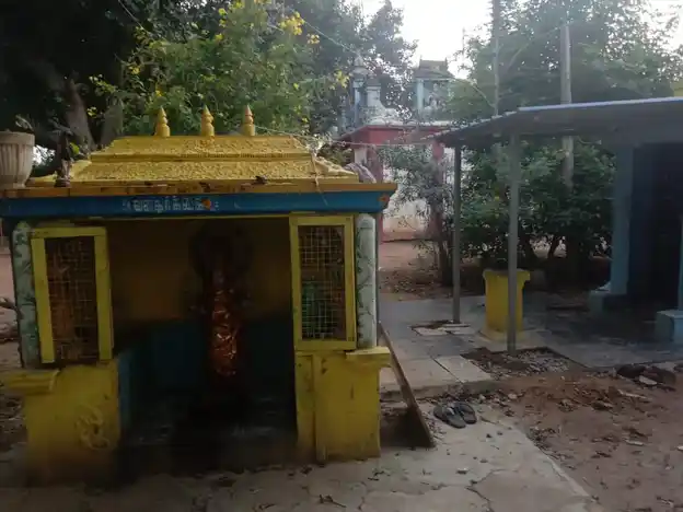 Arulmigu Lakshmi Kaliyamman Temple, Jeeyar Thoppu, Mannargudi - 614001 அருள்மிகு லெட்சுமி காளியம்மன் திருக்கோயில், Jeeyar Thoppu, Mannargudi - 614001, Thiruvarur - Ancient Temple Architecture and History Image 2
