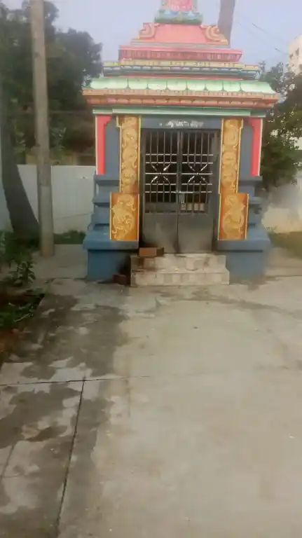 Arulmigu Lakshmi Narasimmaswami Temple, Narasingapuram - 635701 அருள்மிகு லட்சுமி நரசிம்மசவாமி திருக்கோயில், நரசிங்கபுரம் - 635701, Ranipet - Ancient Temple Architecture and History Image 5