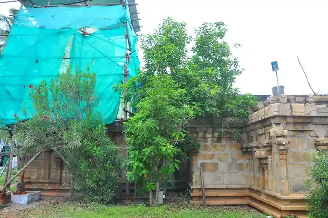 Arulmigu Lakshmi Narasimmaswamy And Someswarar Temple, Nangavalli - 636454 அருள்மிகு லட்சுமி நரசிம்மசுவாமி மற்றும் சோமேஸ்வரர் திருக்கோயில், நங்கவள்ளி - 636454, Salem - Ancient Temple Architecture and History Image 5