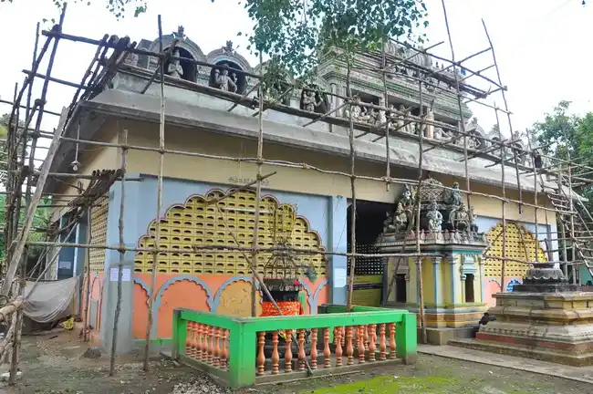 Arulmigu Lakshmi Narasimmaswamy And Someswarar Temple, Nangavalli - 636454 அருள்மிகு லட்சுமி நரசிம்மசுவாமி மற்றும் சோமேஸ்வரர் திருக்கோயில், நங்கவள்ளி - 636454, Salem - Ancient Temple Architecture and History Image 9