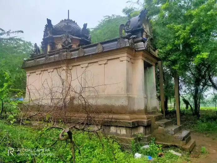 Arulmigu Lakshmi Narasinga Perumal Temple, Vilathur - 608303 அருள்மிகு லட்சுமிநரசிங்கப்பெருமாள் திருக்கோயில், Vilathur - 608303, Cuddalore - Ancient Temple Architecture and History Image 2
