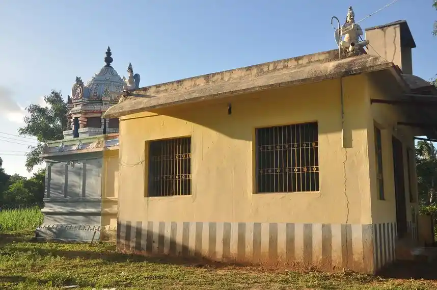 Arulmigu Lakshmi Narayana Perumail Temple, Aalamkurichi - 0 Arulmigu Lakshmi Narayana Perumail Temple, ஆலமங்குறிச்சி - 0, Thanjavur - Ancient Temple Architecture and History Image 5