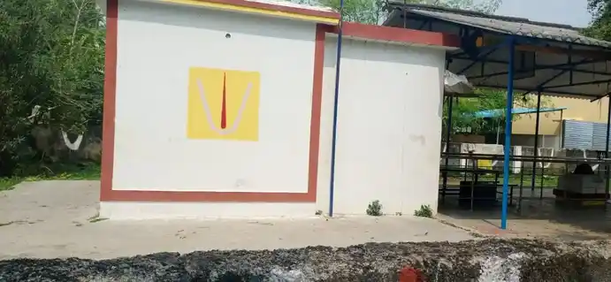 Arulmigu Lakshmi Narayana Perumal Temple, Cuddaloor - 603209 அருள்மிகு லட்சுமி நாராயணப்பெருமாள் திருக்கோயில், Cuddaloor - 603209, Chengalpattu - Ancient Temple Architecture and History Image 3