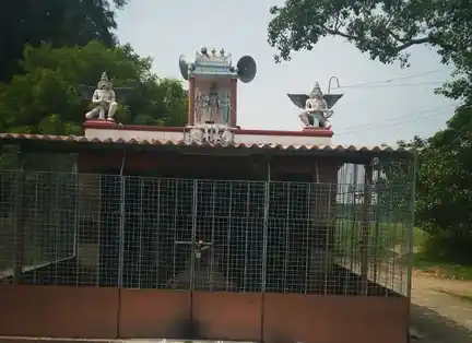 Arulmigu Lakshmi Narayana Perumal Temple, Inside The Village, Chitambakkam - 602001 Arulmigu Lakshmi Narayana Perumal Temple, Inside The Village, Chitambakkam - 602001, Tiruvallur - Ancient Temple Architecture and History Image 2