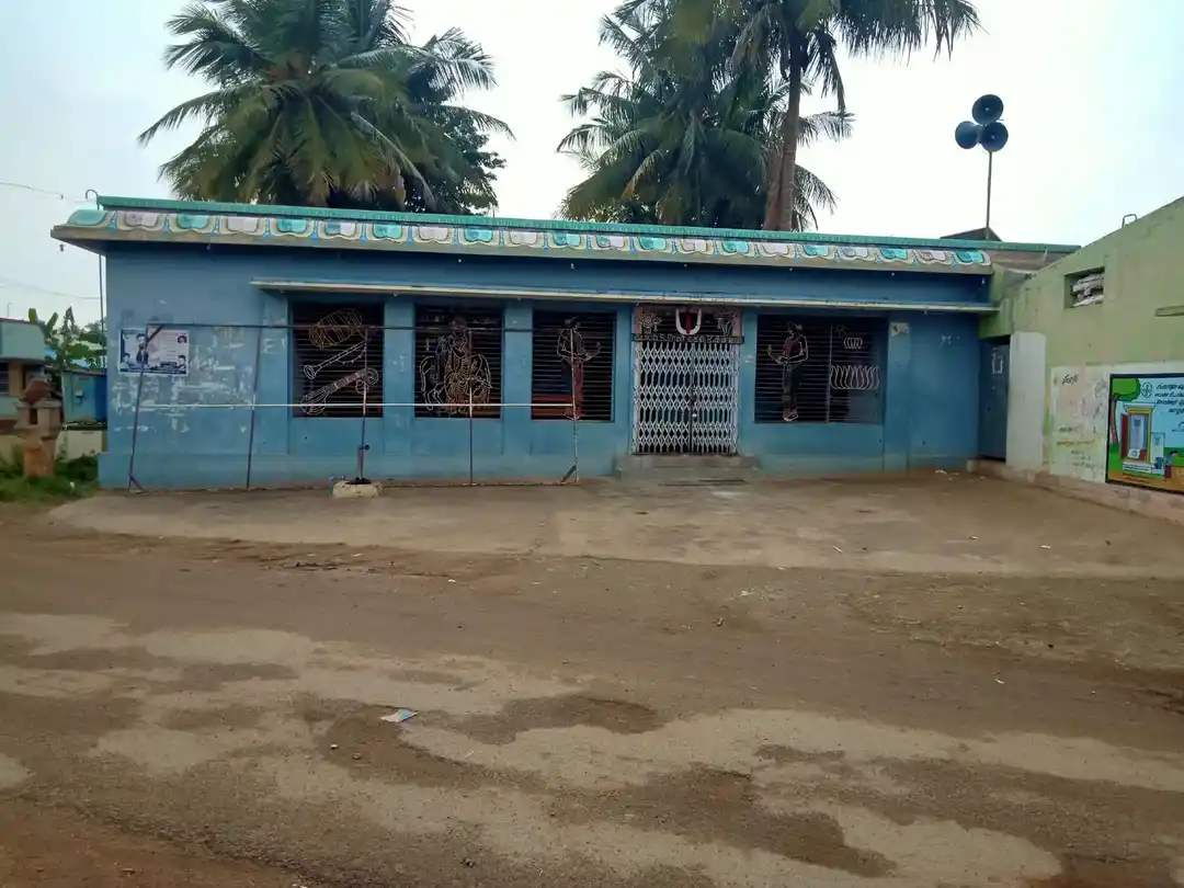 Arulmigu Lakshmi Narayana Perumal Temple, Kaaranur - 606207 அருள்மிகு லட்சுமிநாராயணப்பெருமாள் திருக்கோயில், Kaaranur - 606207, Kallakurichi - Ancient Temple Architecture and History Image 2