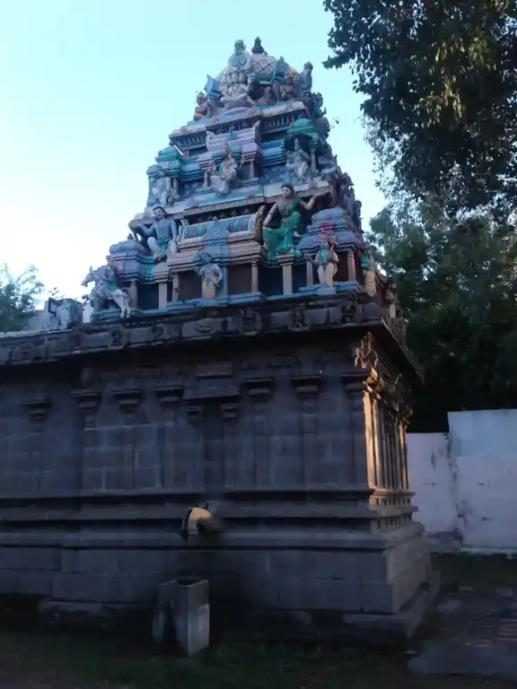 Arulmigu Lakshmi Narayana Perumal Temple, Keela Munneerpallam - 627356 அருள்மிகுமேலத்தெரு லட்சுமி நாராயணப் பெருமாள் திருக்கோயில், Keela Munneerpallam - 627356, Tirunelveli - Ancient Temple Architecture and History Image 2