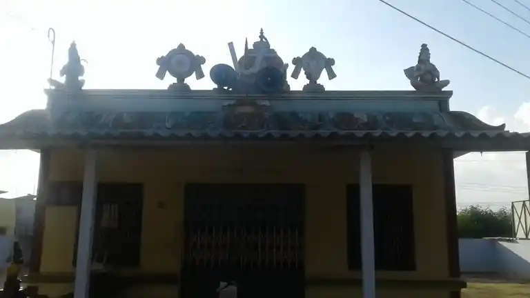 Arulmigu Lakshmi Narayana Perumal Temple, Lathuvadi - 637002 அருள்மிகு லட்சுமி நாராயணப்பெருமாள் திருக்கோயில், Lathuvadi - 637002, Namakkal - Ancient Temple Architecture and History Image 4