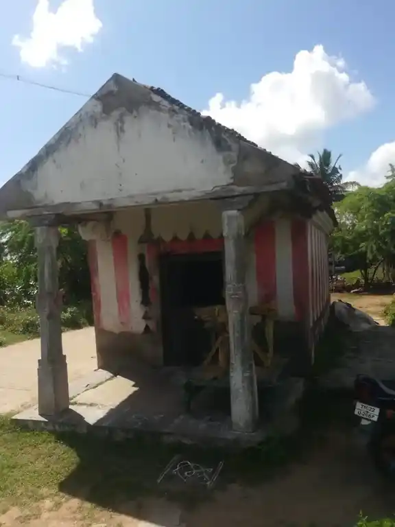 Arulmigu Lakshmi Narayana Perumal Temple, Mangalam - 603306 Arulmigu Lakshmi narayana perumal Temple, Mangalam - 603306, Chengalpattu - Ancient Temple Architecture and History Image 2