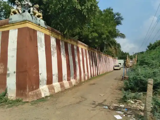 Arulmigu Lakshmi Narayana Perumal Temple, Murappanadu - 628615 அருள்மிகு லெட்சுமி நாராயண பெருமாள் திருக்கோயில், Murappanadu - 628615, Thoothukudi - Ancient Temple Architecture and History Image 2