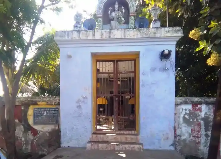 Arulmigu Lakshmi Narayana Perumal Temple, Nemam - 613104 அருள்மிகு லெட்சுமிநாராயணப்பெருமாள் திருக்கோயில், Nemam - 613104, Thanjavur - Ancient Temple Architecture and History Image 4