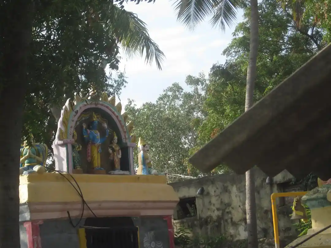 Arulmigu Lakshmi Narayana Perumal Temple, Ogaiyur - 606204 அருள்மிகு லட்சுமிநாராயணப்பெருமாள் திருக்கோயில், Ogaiyur - 606204, Kallakurichi - Ancient Temple Architecture and History Image 3