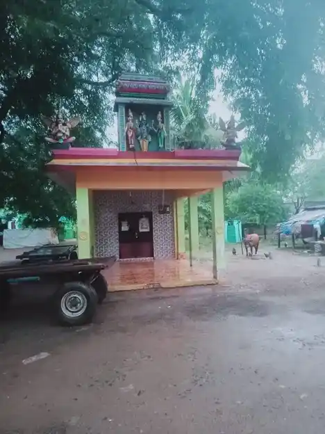 Arulmigu Lakshmi Narayana Perumal Temple, Paavur - 631702 Arulmigu Lakshmi Narayana Perumal Temple, Paavur - 631702, Tiruvannamalai - Ancient Temple Architecture and History Image 2