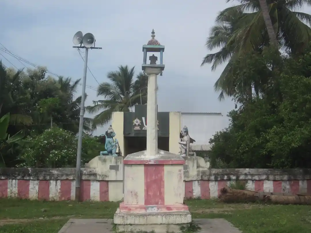 Arulmigu Lakshmi Narayana Perumal Temple, Peruvangur - 606203 அருள்மிகு லட்சுமிநாராயணபெருமாள் திருக்கோயில், Peruvangur - 606203, Kallakurichi - Ancient Temple Architecture and History Image 2