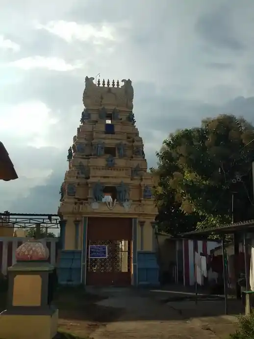 Arulmigu Lakshmi Narayana Perumal Temple, Pulikundram - 603109 அருள்மிகு லட்சுமி நாராயணப்பெருமாள் திருக்கோயில், Pulikundram - 603109, Chengalpattu - Ancient Temple Architecture and History Image 3