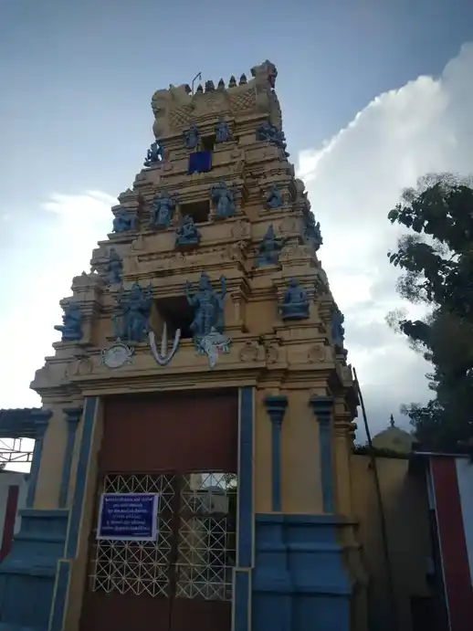 Arulmigu Lakshmi Narayana Perumal Temple, Pulikundram - 603109 அருள்மிகு லட்சுமி நாராயணப்பெருமாள் திருக்கோயில், Pulikundram - 603109, Chengalpattu - Ancient Temple Architecture and History Image 4