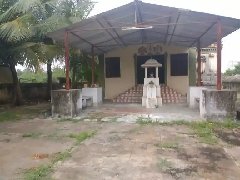 Arulmigu Lakshmi Narayana Perumal Temple, Puthagaram - 612602 அருள்மிகு லெட்சுமி நாராயணப்பெருமாள் திருக்கோயில், Puthagaram - 612602, Thanjavur - Ancient Temple Architecture and History Image 2