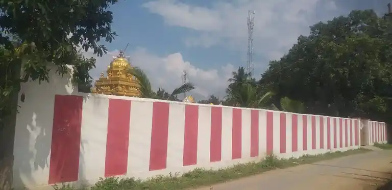 Arulmigu Lakshmi Narayana Perumal Temple, Sankarapuram - 635801 அருள்மிகு லட்சுமி நாராயணப்பெருமாள் திருக்கோயில், சங்கராபுரம் - 635801, Thirupathur - Ancient Temple Architecture and History Image 4