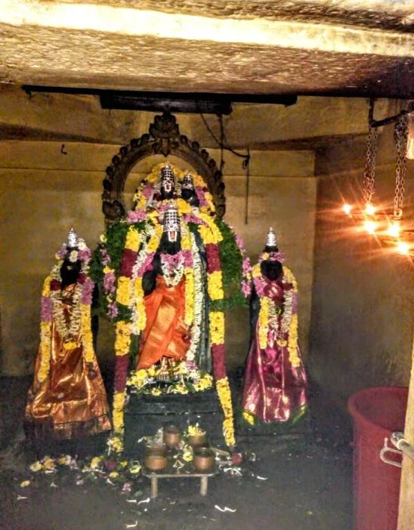 Arulmigu Lakshmi Narayana Perumal Temple, Theperuma Nallur - 612204 - Main View