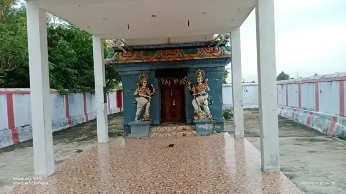 Arulmigu Lakshmi Narayana Perumal Temple, Ulagangkaathan - 606213 அருள்மிகு லட்சுமிநாராயணப்பெருமாள் திருக்கோயில், Ulagangkaathan - 606213, Kallakurichi - Ancient Temple Architecture and History Image 2