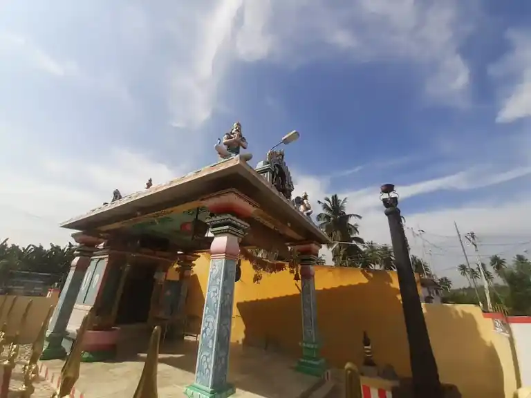 Arulmigu Lakshmi Narayana Swamy Temple, Vempathi - 638315 அருள்மிகு இலட்சுமிநாராயணப்பெருமாள் திருக்கோயில், Vempathi - 638315, Erode - Ancient Temple Architecture and History Image 6