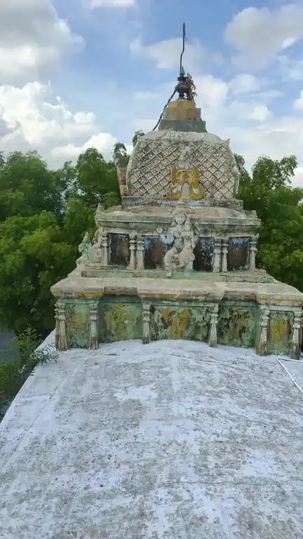 Arulmigu Lakshmi Narayanapermal Temple, Mela Karunkulam - 627005 அருள்மிகு லெட்சுமி நாராயணப்பெருமாள் திருக்கோயில், மேலக்கருங்குளம் - 627005, Tirunelveli - Ancient Temple Architecture and History Image 4
