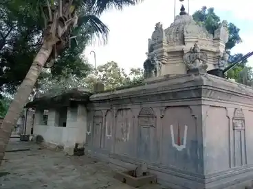 Arulmigu Lakshmi Narayanaperumal Temple, Earaiyur - 606704 அருள்மிகு லட்சுமிநாராயணபெருமாள் திருக்கோயில், Earaiyur - 606704, Tiruvannamalai - Ancient Temple Architecture and History Image 7
