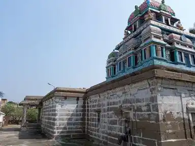 Arulmigu Lakshmi Narayanaperumal Temple, Kadaladi, Kadaladi - 606751 அருள்மிகு லட்சுமிநாராயணபெருமாள் திருக்கோயில், Kadaladi, Kadaladi - 606751, Tiruvannamalai - Ancient Temple Architecture and History Image 11