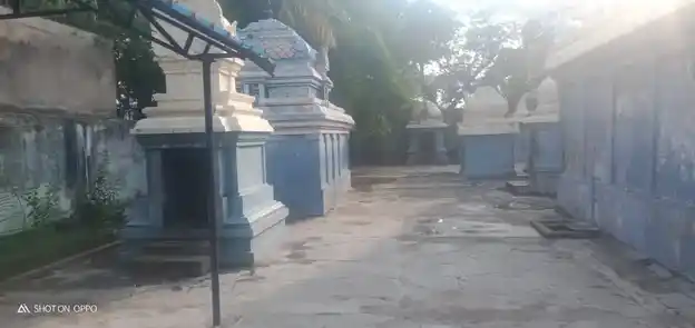 Arulmigu Lakshmi Narayanaperumal Temple, Kotlampakkam - 607108 Arulmigu Lakshmi Narayanaperumal Temple, Kotlampakkam - 607108, Cuddalore - Ancient Temple Architecture and History Image 2