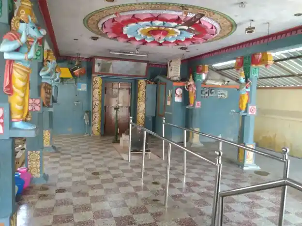 Arulmigu Lakshmi Narayanaperumal Temple, Kuda Nagaram - 632601 அருள்மிகு லட்சுமிநாராயணப்பெருமாள் திருக்கோயில், கூடநகரம் - 632601, Vellore - Ancient Temple Architecture and History Image 2