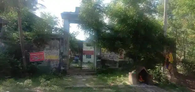 Arulmigu Lakshmi Narayanaperumal Temple, Malapuram - 614205 Arulmigu Lakshmi NarayanaPerumal Temple, Malapuram - 614205, Thanjavur - Ancient Temple Architecture and History Image 6