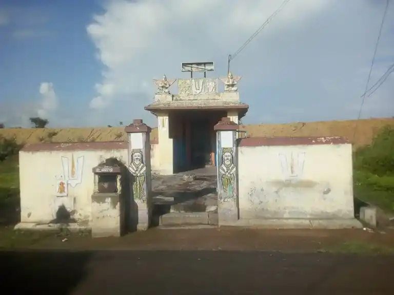 Arulmigu Lakshmi Narayanaperumal Temple, Near Bus Stop, Paranthur - 631552