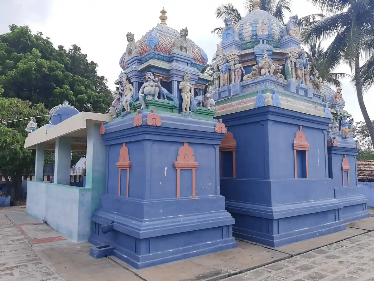 Arulmigu Lakshmi Narayanaperumal Temple, Rasipalayam - 641402 அருள்மிகு லட்சுமிநாராயணப்பெருமாள் திருக்கோயில், Rasipalayam - 641402, Coimbatore - Ancient Temple Architecture and History Image 2