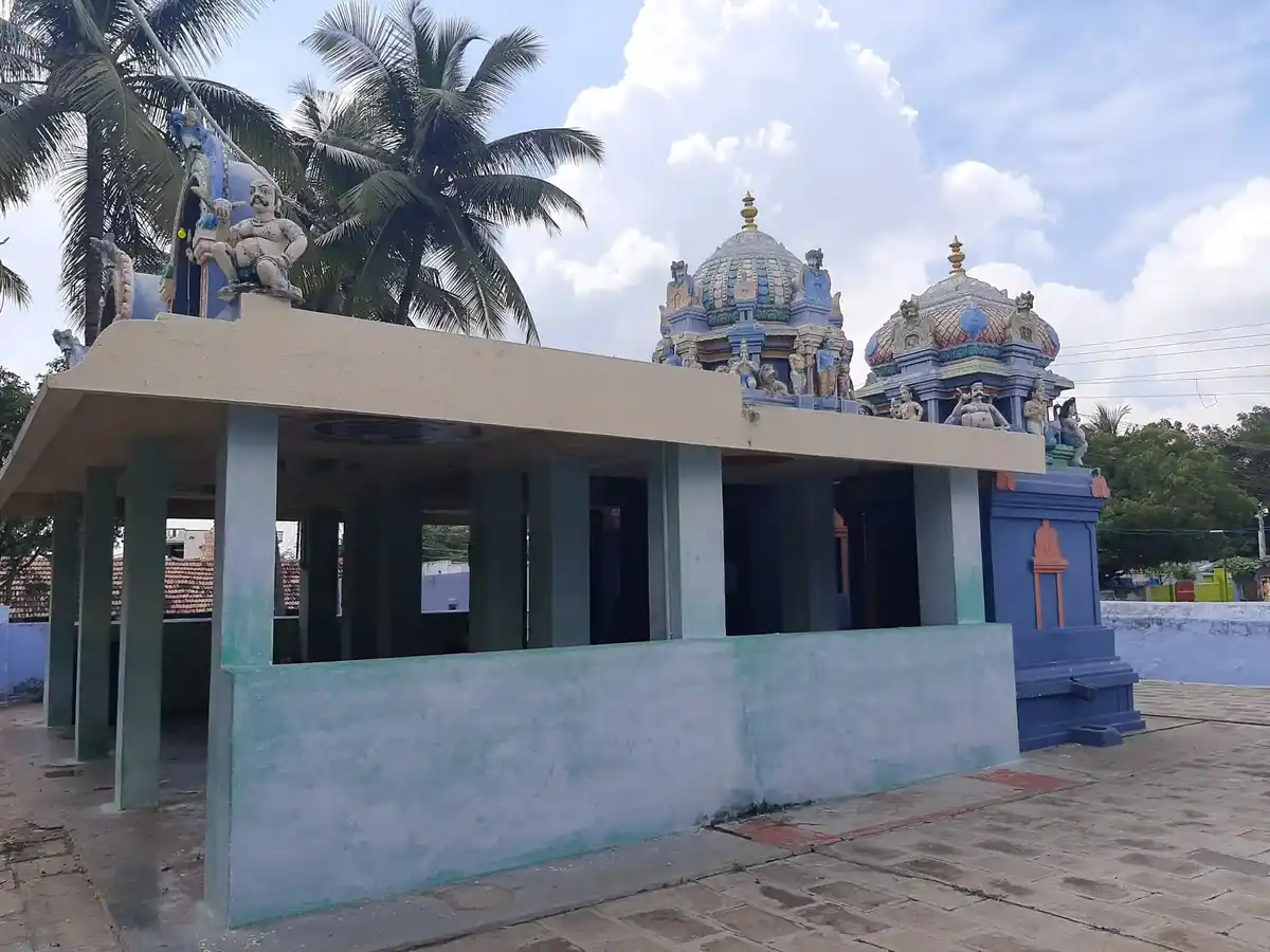 Arulmigu Lakshmi Narayanaperumal Temple, Rasipalayam - 641402 அருள்மிகு லட்சுமிநாராயணப்பெருமாள் திருக்கோயில், Rasipalayam - 641402, Coimbatore - Ancient Temple Architecture and History Image 4
