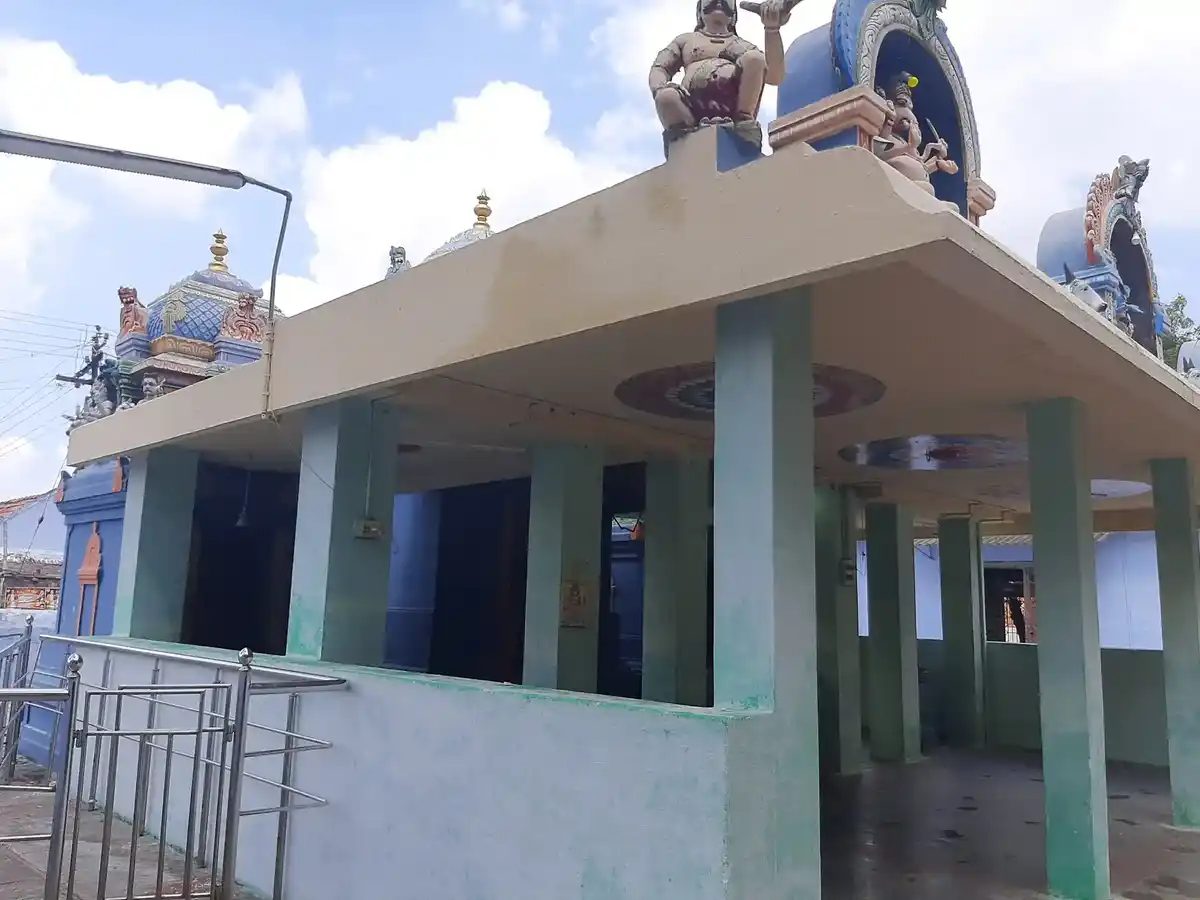 Arulmigu Lakshmi Narayanaperumal Temple, Rasipalayam - 641402 அருள்மிகு லட்சுமிநாராயணப்பெருமாள் திருக்கோயில், Rasipalayam - 641402, Coimbatore - Ancient Temple Architecture and History Image 7