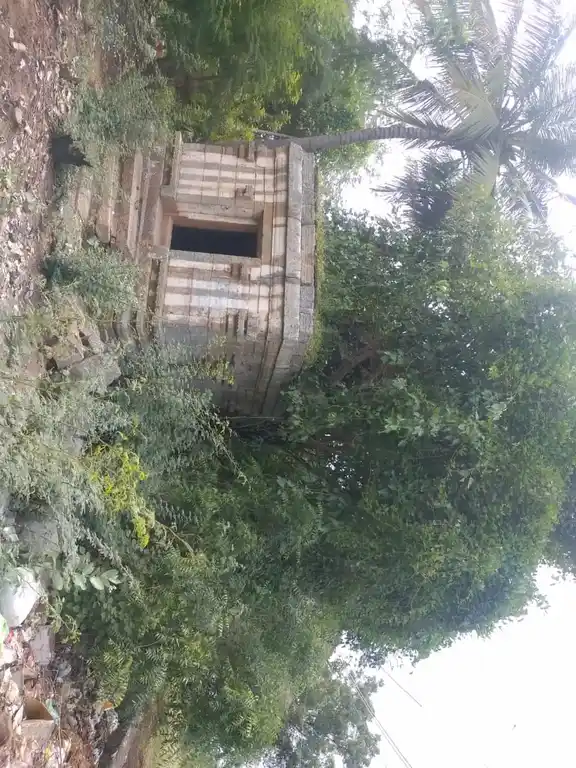 Arulmigu Lakshmi Narayanaperumal Temple, Renganathapuram - 639202