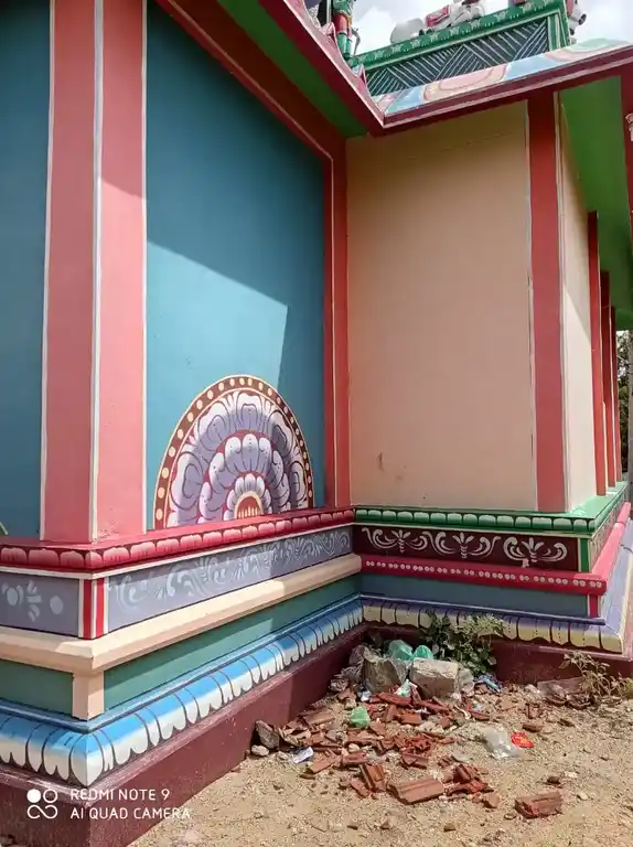 Arulmigu Lakshmi Narayanaperumal Temple, S.Vellakulam - 625701 Arulmigu Lakshmi Narayanaperumal Temple, S.Vellakulam - 625701, Madurai - Ancient Temple Architecture and History Image 3