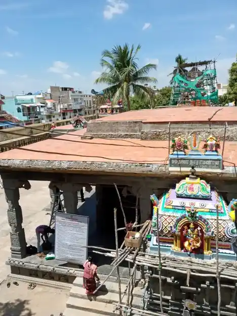 Arulmigu Lakshmi Narayanaperumal Temple, Sendamangalam - 637409 Arulmigu Lakshmi Narayanaperumal Temple, Sendamangalam - 637409, Namakkal - Ancient Temple Architecture and History Image 3