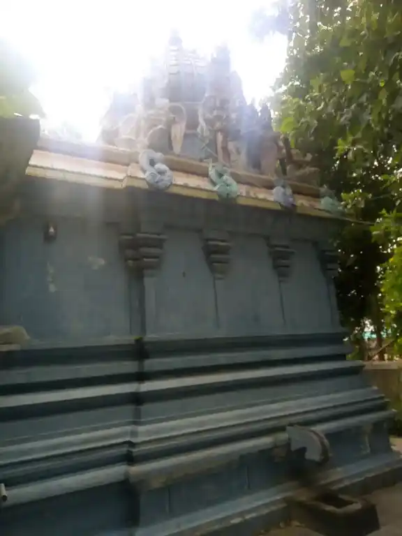 Arulmigu Lakshmi Narayanaperumal Temple, Vanpakkam - 607105 அருள்மிகு லட்சுமி நாராயணபெருமாள் திருக்கோயில், Vanpakkam - 607105, Cuddalore - Ancient Temple Architecture and History Image 2