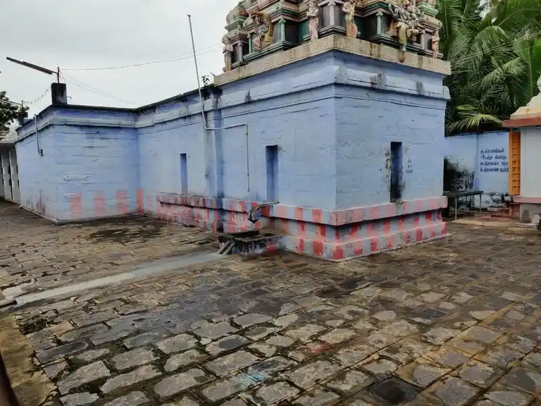 Arulmigu Lakshmi Narayanaperumal Temple, Vathalagundu - 624202 அருள்மிகு லெட்சுமி நாராயணப்பெருமாள் திருக்கோயில், வத்தலக்குண்டு - 624202, Dindigul - Ancient Temple Architecture and History Image 2