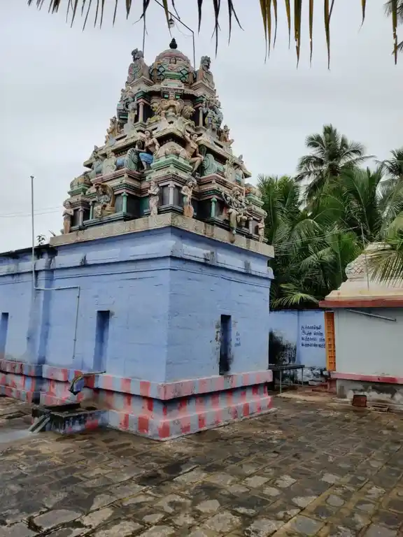 Arulmigu Lakshmi Narayanaperumal Temple, Vathalagundu - 624202 அருள்மிகு லெட்சுமி நாராயணப்பெருமாள் திருக்கோயில், வத்தலக்குண்டு - 624202, Dindigul - Ancient Temple Architecture and History Image 3