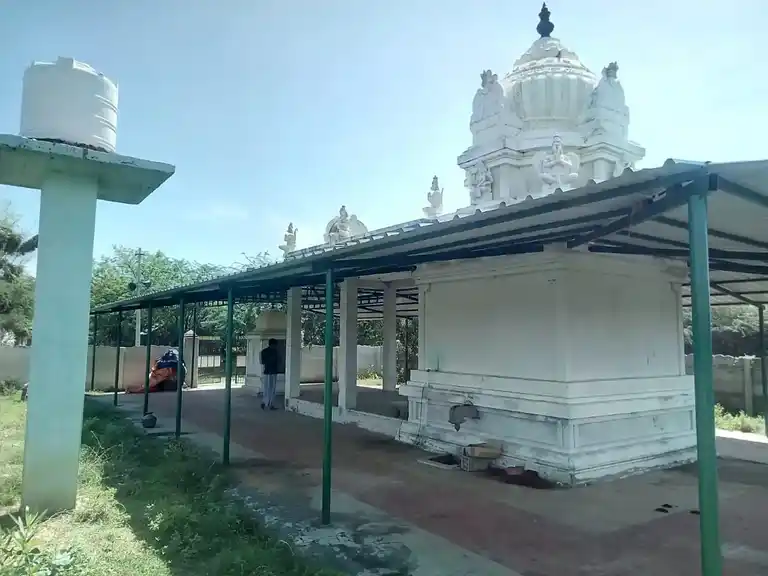 Arulmigu Lakshmi Narayanapperumal Temple, Keeranur - 614620 Arulmigu Lakshmi Narayanapperumal Temple, Keeranur - 614620, Pudukkottai - Ancient Temple Architecture and History Image 4