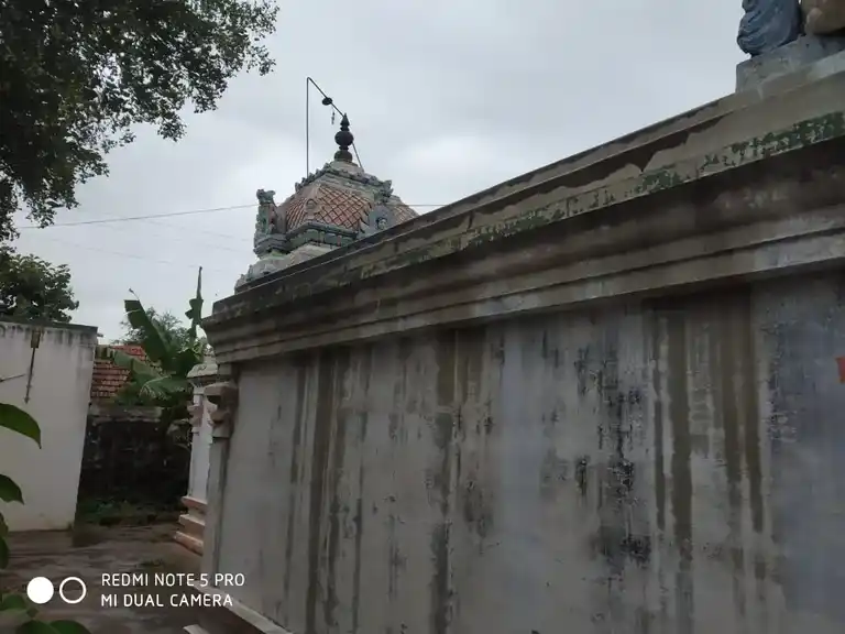 Arulmigu Lakshmi Narayanaswamy Temple, Pottipuram - 636309 அருள்மிகு லட்சும் நாராயணசுவாமி திருக்கோயில், Pottipuram - 636309, Salem - Ancient Temple Architecture and History Image 6