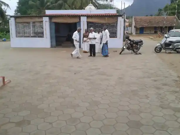 Arulmigu Lakshmi Narshingaperumal Temple, Narasimmanayakkanpalayam - 641031 அருள்மிகு இலட்சுமி நரசிம்மசுவாமி திருக்கோயில், Narasimmanayakkanpalayam - 641031, Coimbatore - Ancient Temple Architecture and History Image 2