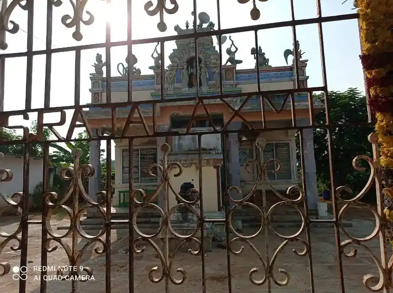 Arulmigu Lakshmi Perumal Temple, Siruvalayam - 631001 அருள்மிகு லட்சுமி பெருமாள் திருக்கோயில், சிருவளையம் - 631001, Ranipet - Ancient Temple Architecture and History Image 3