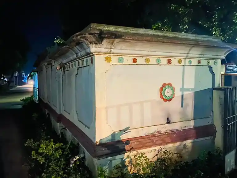 Arulmigu Lakshmiamman Temple, End Of The Village, Thadaperumbakkam - 601204 Arulmigu Lakshmiamman Temple, End Of The Village, Thadaperumbakkam - 601204, Tiruvallur - Ancient Temple Architecture and History Image 3