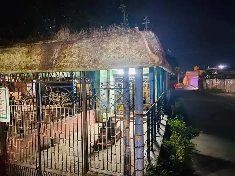 Arulmigu Lakshmiamman Temple, End Of The Village, Thadaperumbakkam - 601204 Arulmigu Lakshmiamman Temple, End Of The Village, Thadaperumbakkam - 601204, Tiruvallur - Ancient Temple Architecture and History Image 4