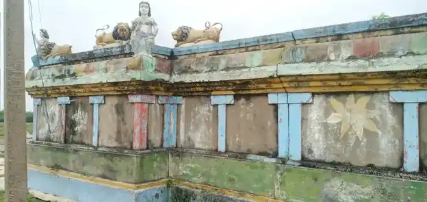 Arulmigu Lakshmiamman Temple, Lakshmiamman Temple, Area, Poonkulam - 601204 Arulmigu Lakshmiamman Temple, Lakshmiamman Templearea, Poonkulam - 601204, Tiruvallur - Ancient Temple Architecture and History Image 3