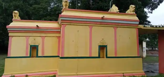 Arulmigu Lakshmiamman Temple, Near Ration Shop, Chennavaram - 601201